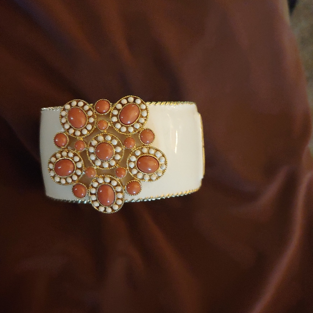 STELLA & DOT Enamel hinge cuff bracelet